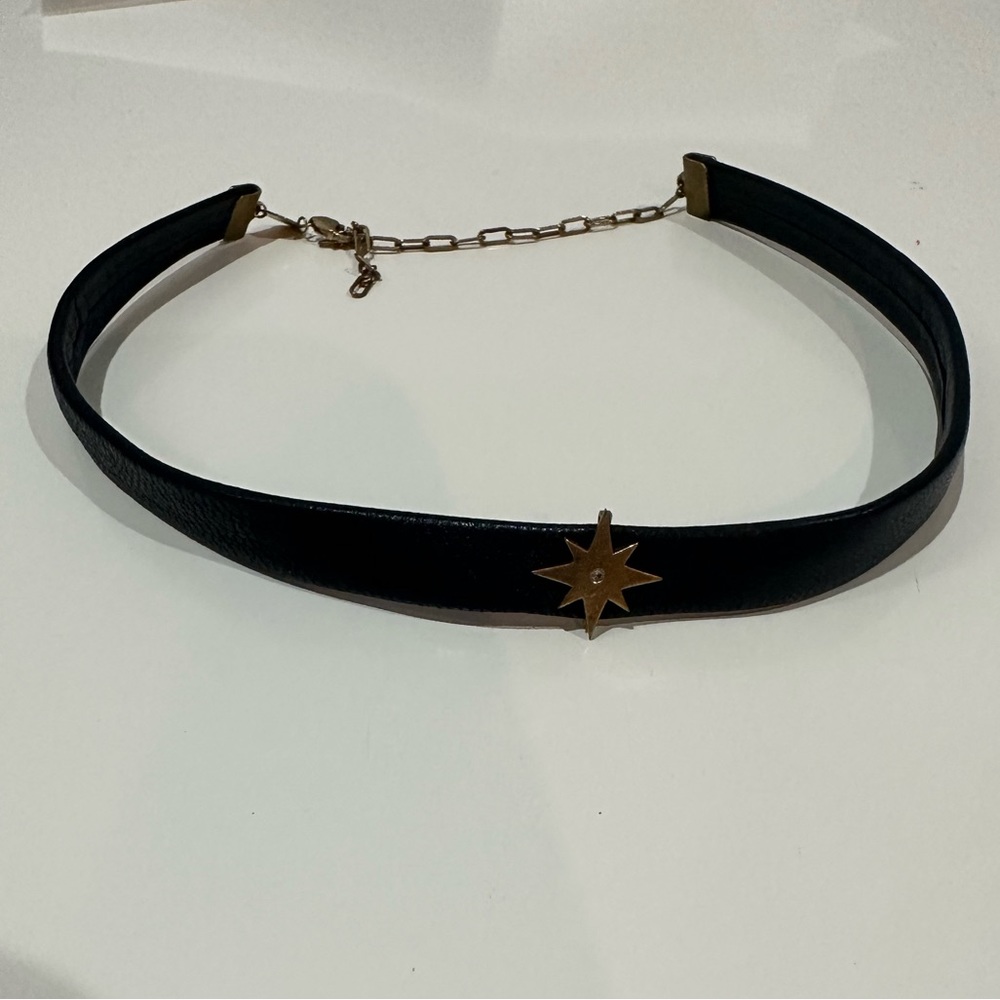 Choker Necklace Black Leather With Gold Star and Diamond